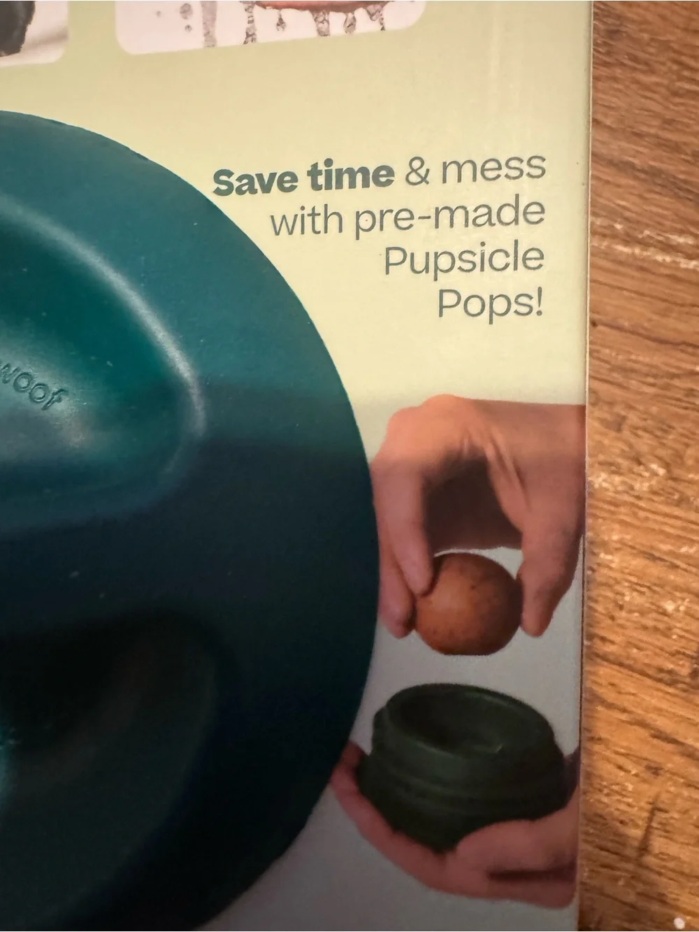 Woof Pupsicle XL treat holder freezer toy for Large Dogs NEW
